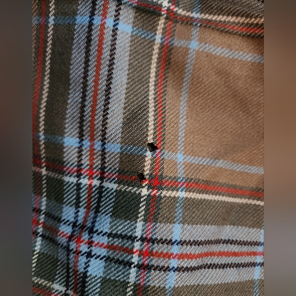 Highland Queen Tartan Kilt Skirt - Picture 4 of 9